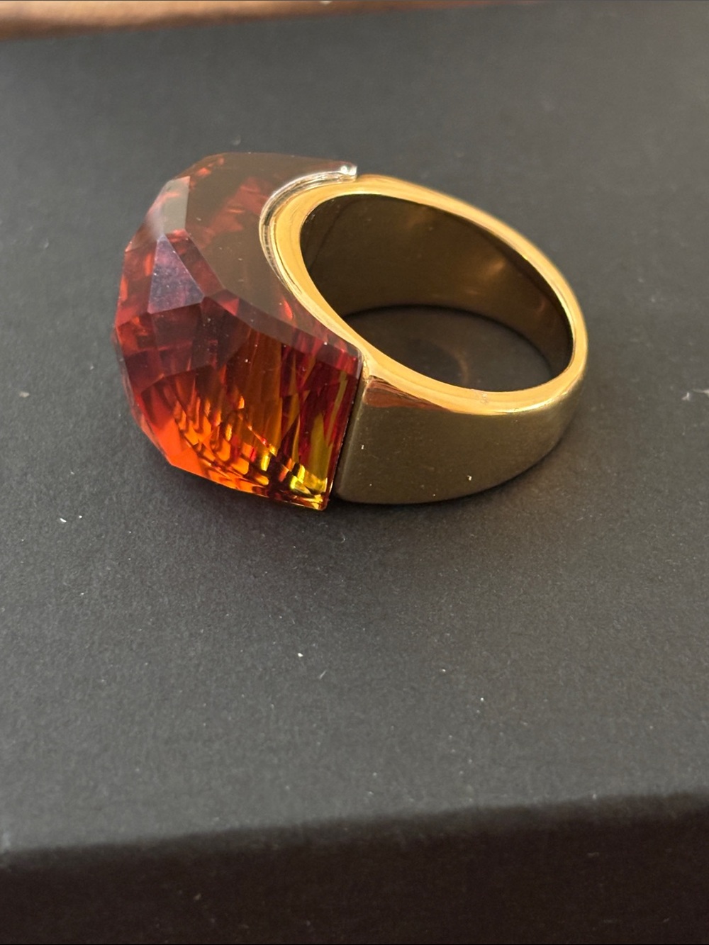 Faceted Amber-Brown Statement Ring in Gold-Tone Band size 10 - Picture 4 of 6